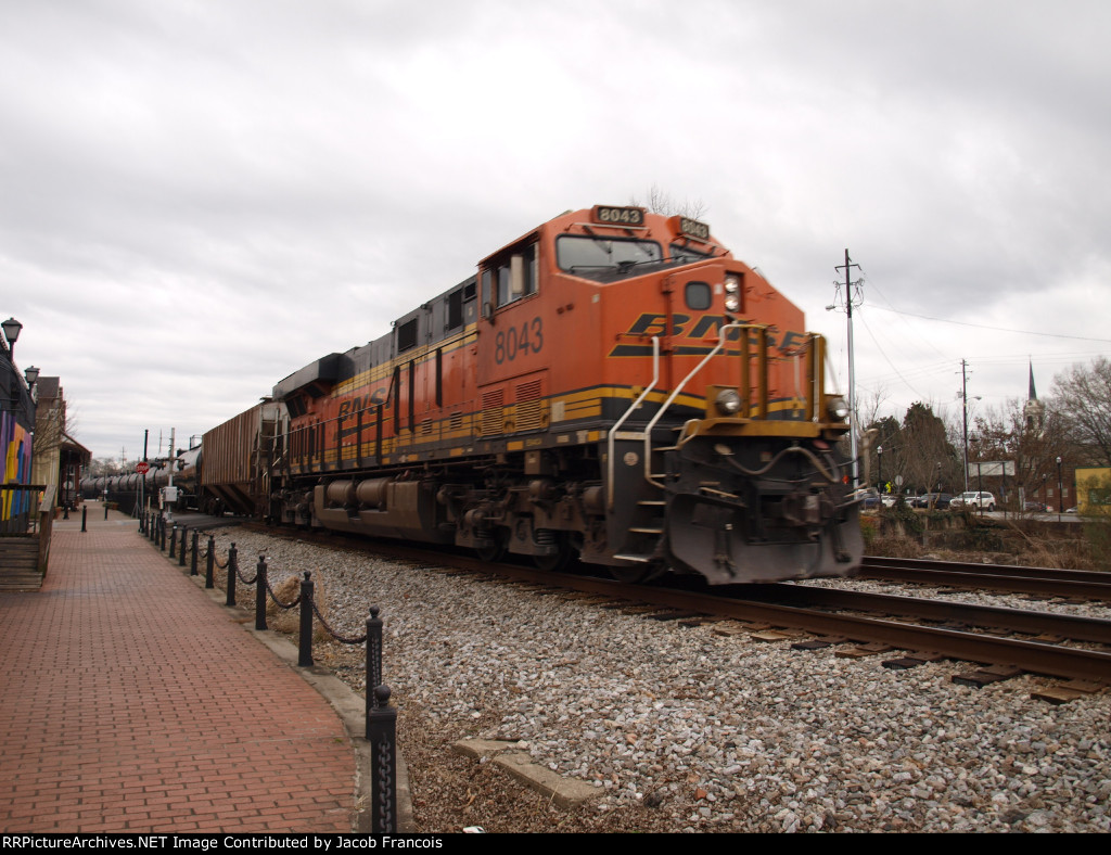 BNSF 8043